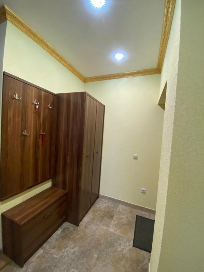 Вул Роксолани , 16 Центр 300 М До Бювету Truskavets Exteriör bild